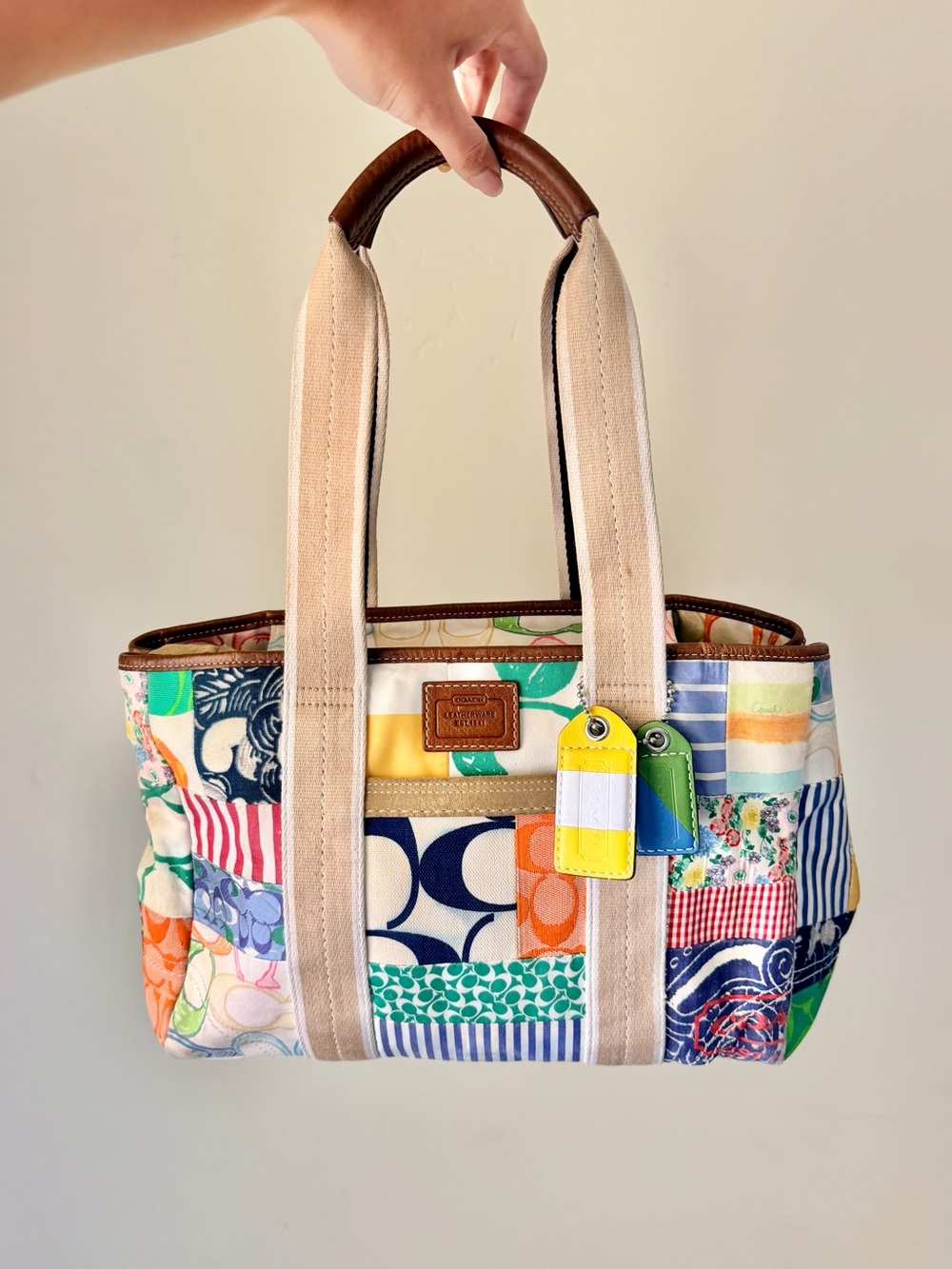 Coach hampton weekend Patchwork Canvas Tote Bag in Multicolor